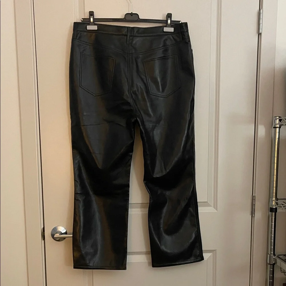 Frame Le Jane Crop Recycled Leather Pants - Picture 3 of 8
